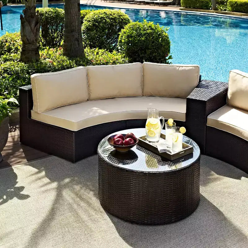 Set Sezionale da Esterno Catalina 2 pz in Vimini: Divano Moderno da Patio e Tavolino da Caffè, Resistente ai Raggi UV, Intrecciato a Mano, Struttura in Acciaio