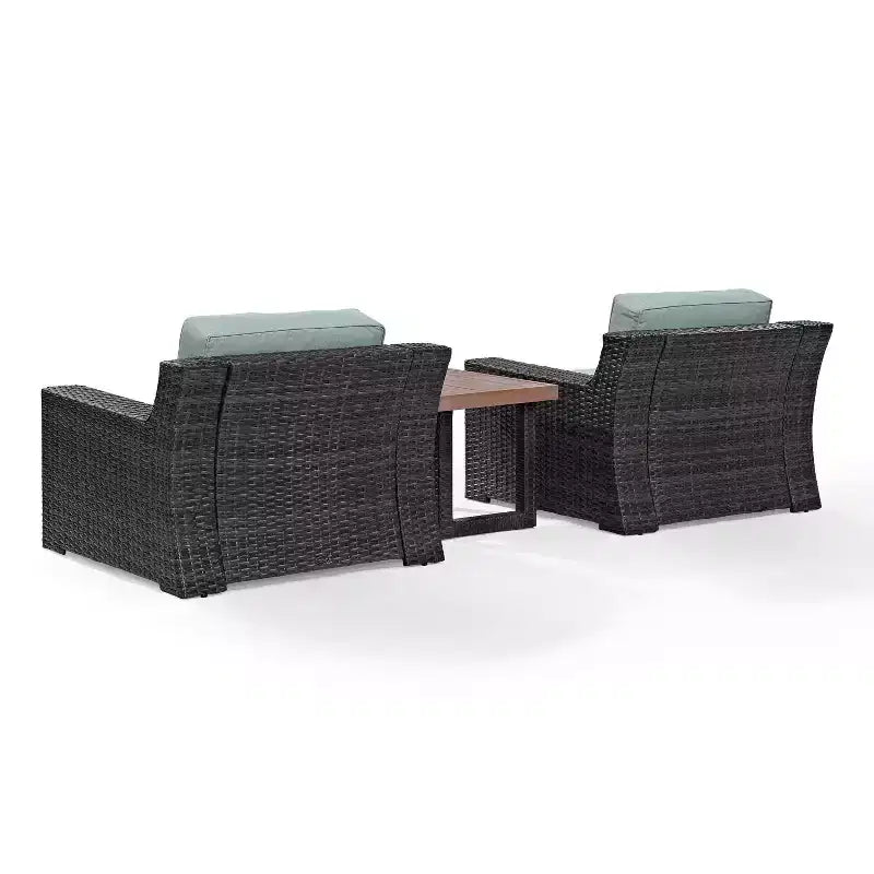Set da 3 pezzi da esterno in vimini Beaufort con tavolino laterale - Mist - Crosley: Salotto da patio resistente alle intemperie e ai raggi UV