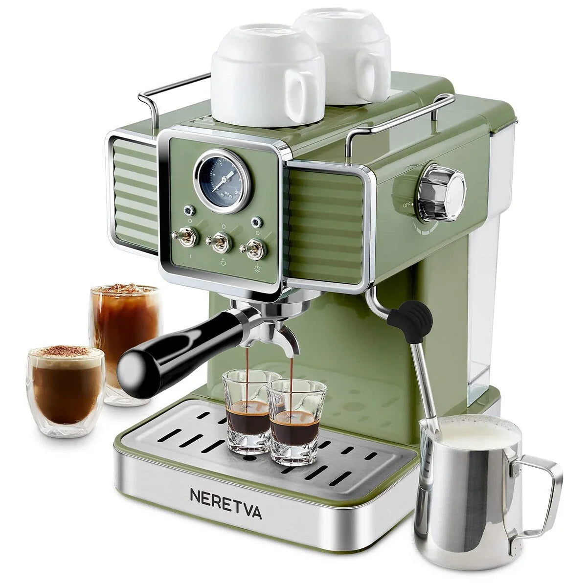 Macchina per caffè espresso con vaporizzatore per montare il latte