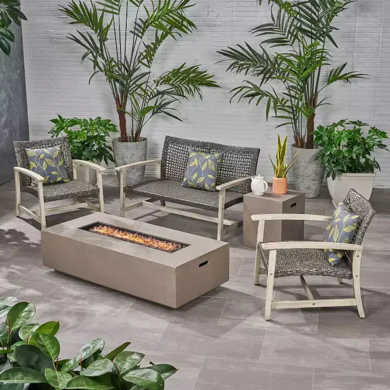 Christopher Knight Home Augusta Set Conversazione a 4 Posti da Esterno in Legno di Acacia e Vimini con Braciere