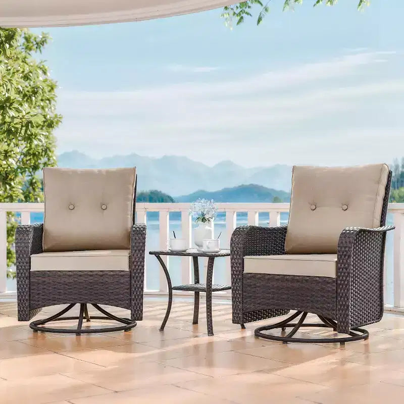 ALAULM Set di 3 Poltrone Girevoli a Dondolo in Vimini da Esterno per Patio con 1 Tavolino da Caffè in Rattan