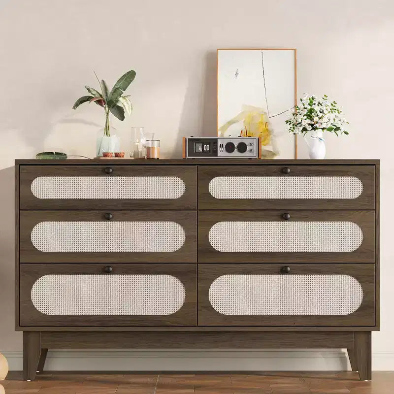 Cassettiera a 6 cassetti in rattan naturale con porte USB e prese di corrente