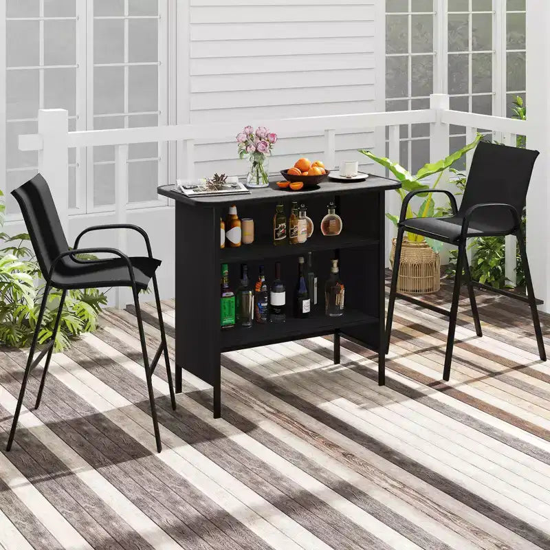 Set da Bar per Esterni Costway 3 Pezzi Tavolo e Poltrone Altezza Bar con Poggiapiedi Ripiano a 2 Livelli Marrone/Nero/Grigio