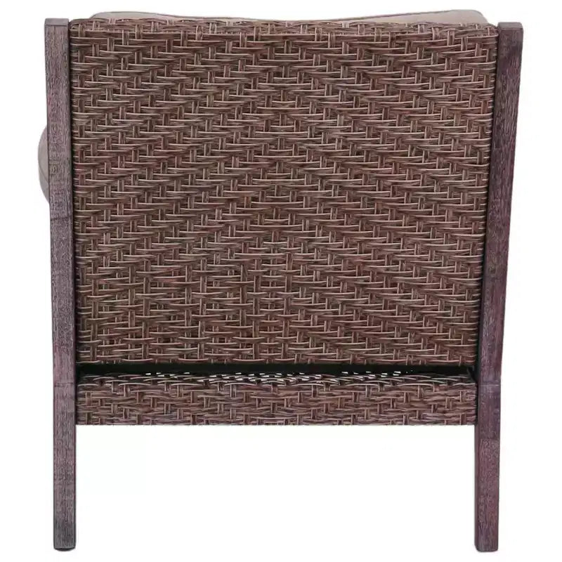 Courtyard Casual Bridgeport II Set di sedie Club da 3 pz Include: Due sedie Club e un tavolino.