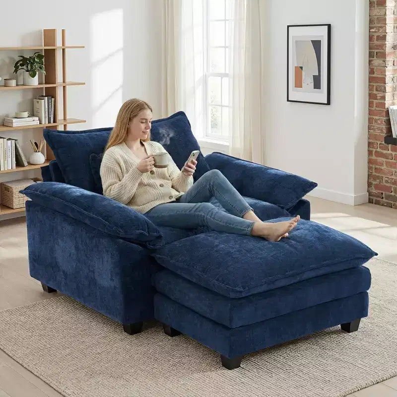 Poltrona d'accento in ciniglia con pouf, seduta singola, colori multipli