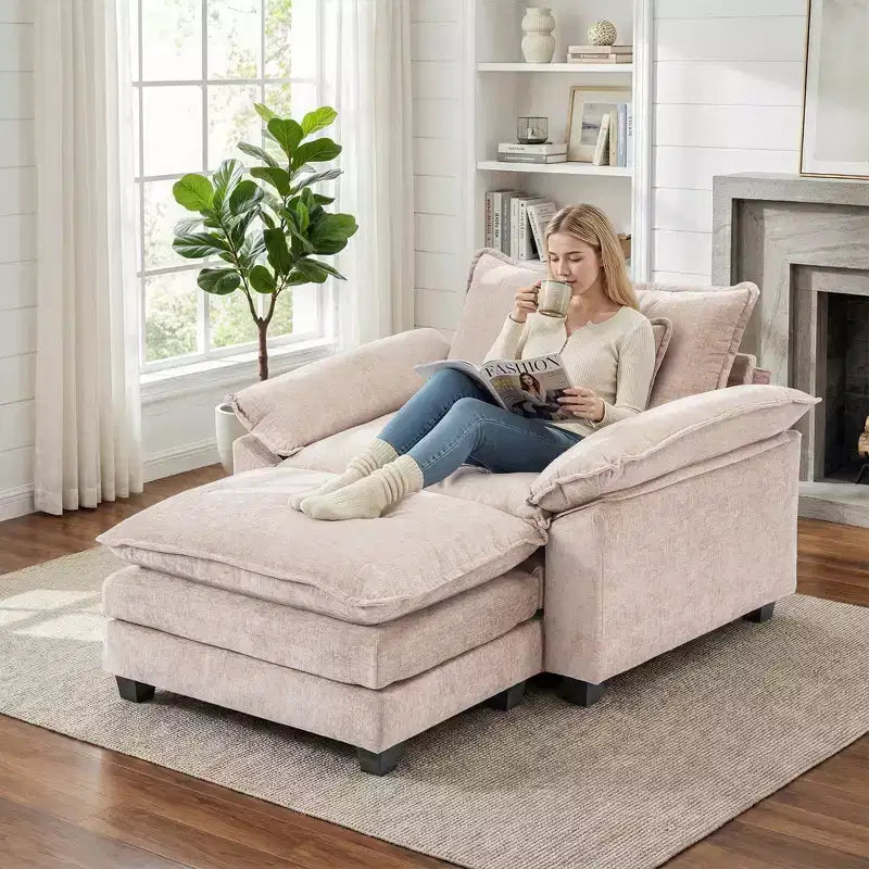 Poltrona d'accento in ciniglia con pouf, seduta singola, colori multipli