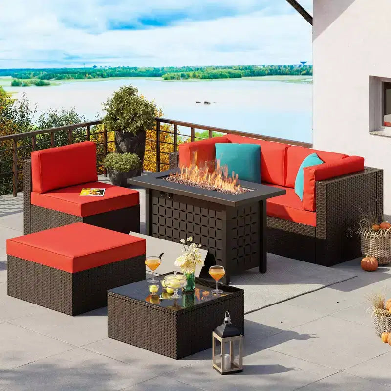Set di mobili da giardino a 6 pezzi Celebalcony con tavolo braciere da 45 pollici. Set divano sezionale da esterno in vimini e rattan PE con tavolino in vetro