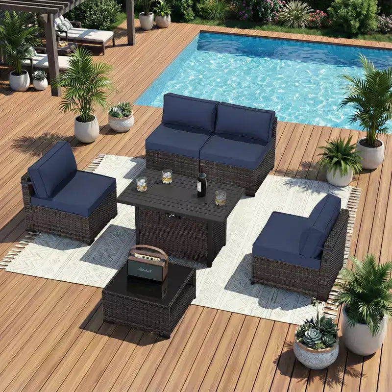Set da patio 6 pezzi UPTIOT: 4 sedie laterali, tavolo con braciere marrone e tavolino da caffè in vetro temperato per eleganti riunioni all'aperto