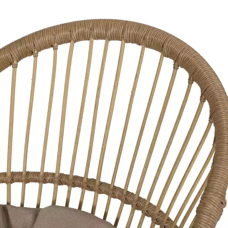 Set da salotto da esterno Christopher Knight Home Loic Farmhouse in ferro con design in rattan PE e tavolo bistrò a doghe in acacia