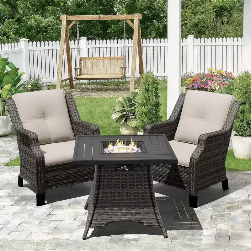 Set Focolare da Esterno UPTIOT con Sedie Lounge Modulari