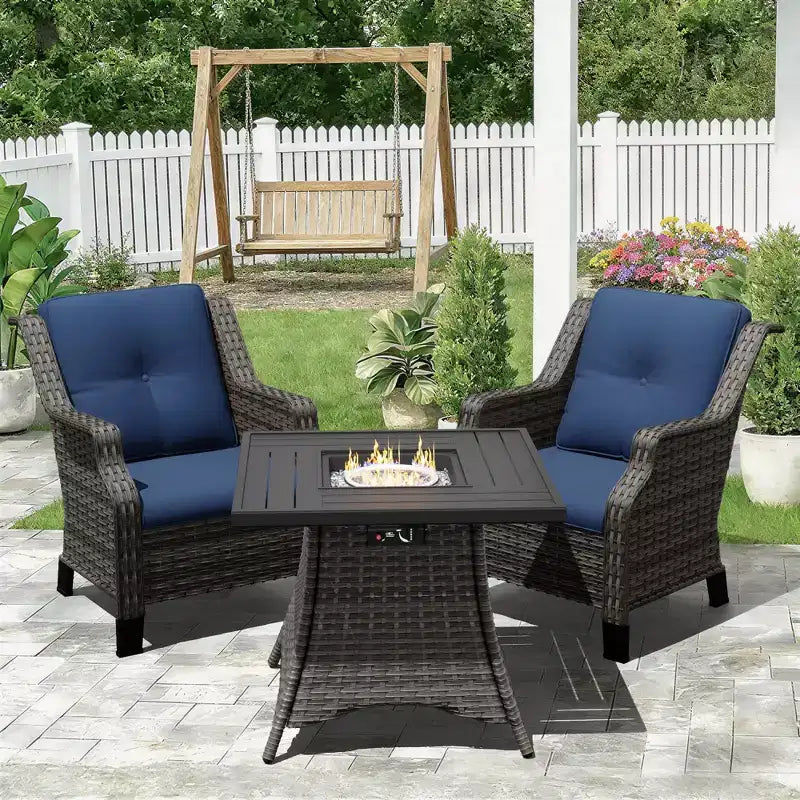Set Focolare da Esterno UPTIOT con Sedie Lounge Modulari