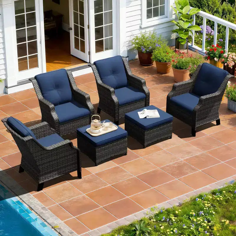 Set modulare UPTIOT con 4 sedie e 2 pouf