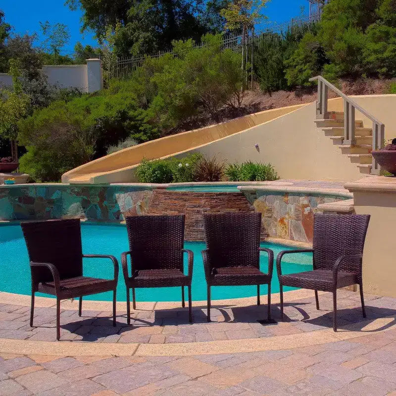 Sedie impilabili da esterno in vimini PE, 4 pezzi, resistenti alle intemperie per patio, giardino, terrazzo e piscina