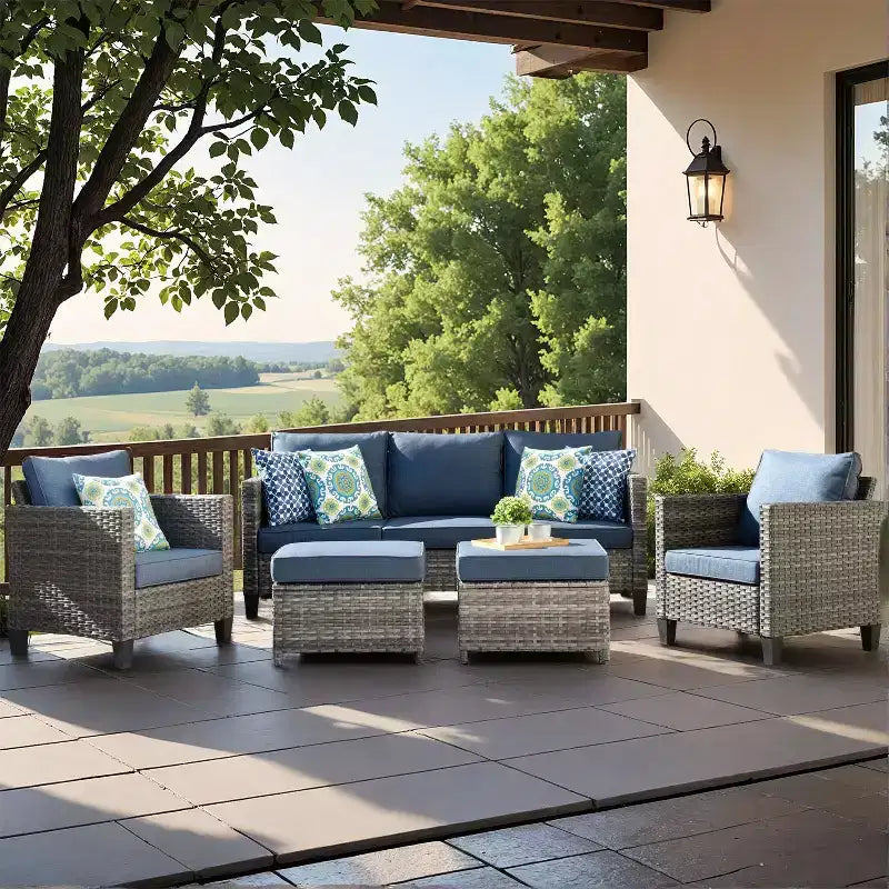 Set di mobili da esterno HOMLUX 5 pezzi: divano a 3 posti + 2 sedie + 2 pouf