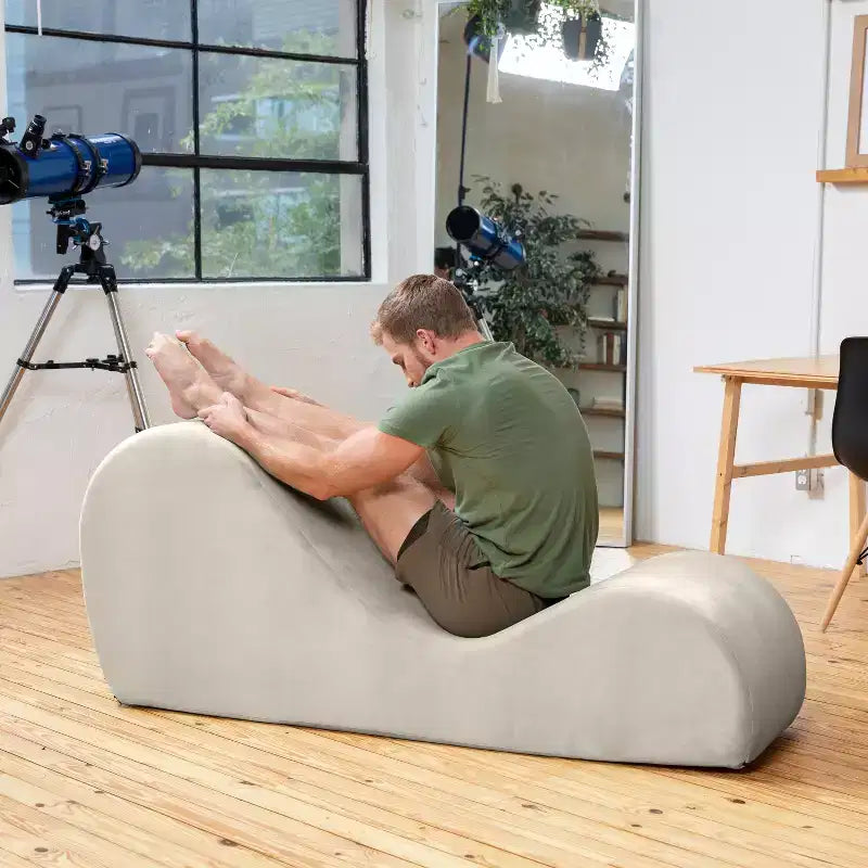 Chaise longue Avana Sleek per yoga - Prodotta negli USA - Ideale per stretching, relax, esercizio e altro, 60D x 18W x 26H pollici, grigio chiaro