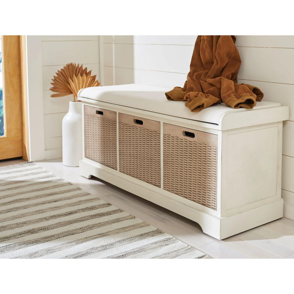 Bank tal-ħażna SAFAVIEH Fiorello bi 3 kxaxen u kuxxin - 47.3 W x 15 L x 19 H - 47Wx15Dx19H