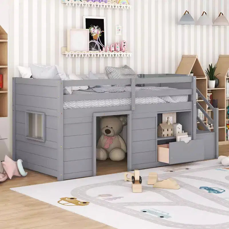 Letto a soppalco basso in legno massiccio, piazza e mezza, 94.6L x 42.3W, con scala, cassetto e mensola, design moderno e pulito