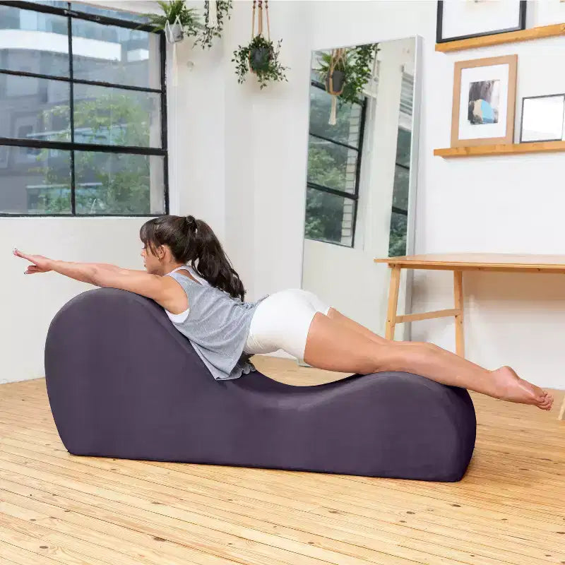 Chaise longue Avana Sleek per yoga - Prodotta negli USA - Ideale per stretching, relax, esercizio e altro, 60D x 18W x 26H pollici, grigio chiaro