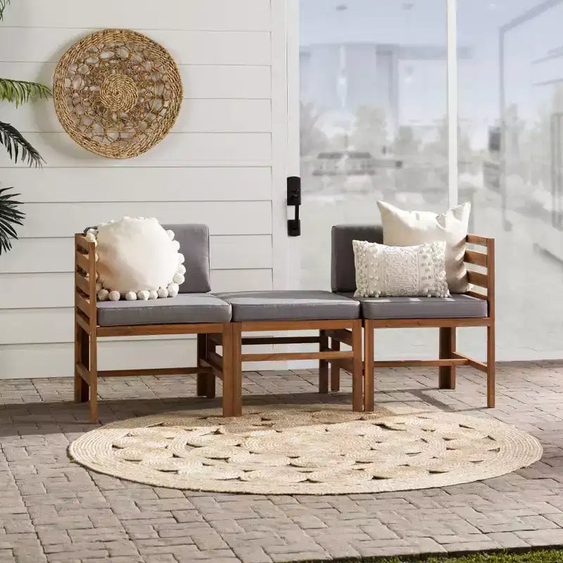 Set Divano e Poltrone da Esterno Modulari a 3 Pezzi in Legno di Acacia con Cuscini - Saracina Home