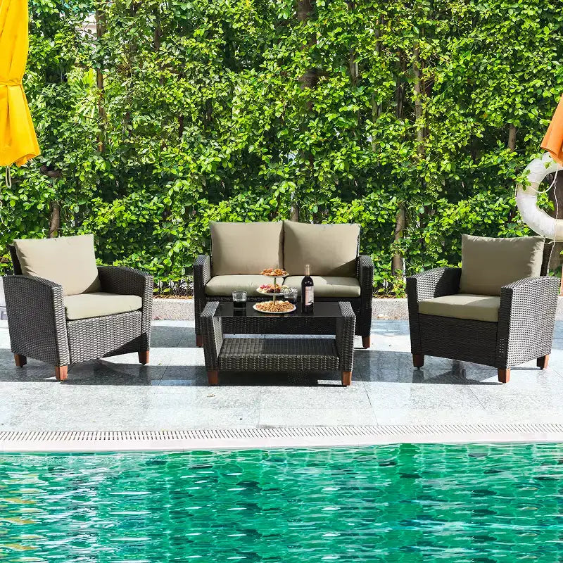 Costway Set Mobili da Giardino 4 Pezzi in Rattan con Gambe in Legno Massello e Cuscini per Esterno