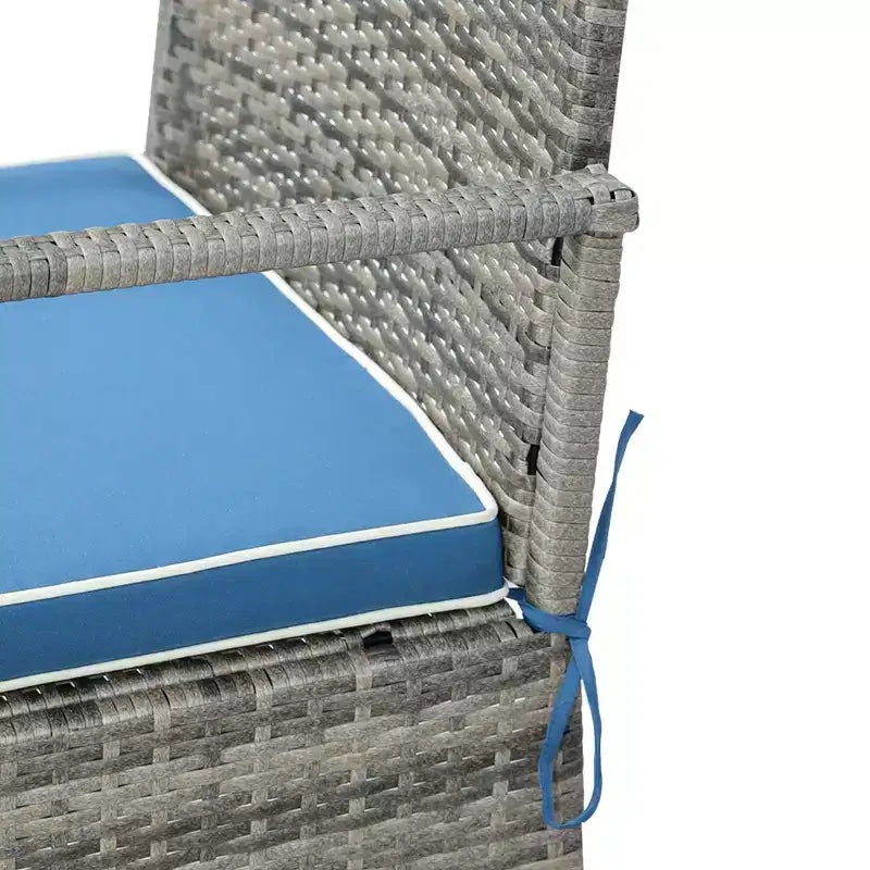 Outsunny Set 3 Pezzi di Sedie a Dondolo da Esterno in Rattan PE, Poltrone Reclinabili a Dondolo in Vimini per Patio con Morbidi Cuscini e Tavolino da Caffè con Piano in Legno Naturale, per Giardino, Cortile, Portico