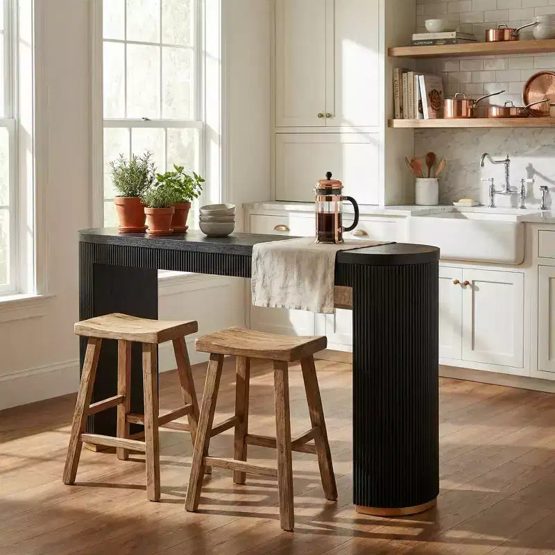 Christopher Knight Home Greta boerderij-eettafel met gecanneleerd blad op toonbankhoogte