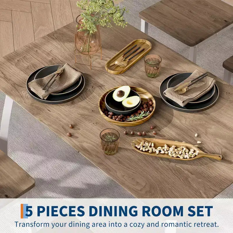 Set da cucina composto da tavolo e sedie con struttura in metallo, 5 pezzi, con design smussato