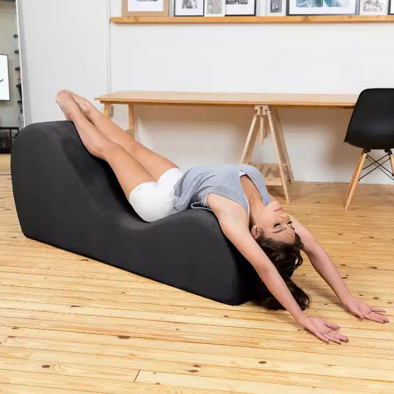 Chaise longue Avana Sleek per yoga - Prodotta negli USA - Ideale per stretching, relax, esercizio e altro, 60D x 18W x 26H pollici, grigio chiaro
